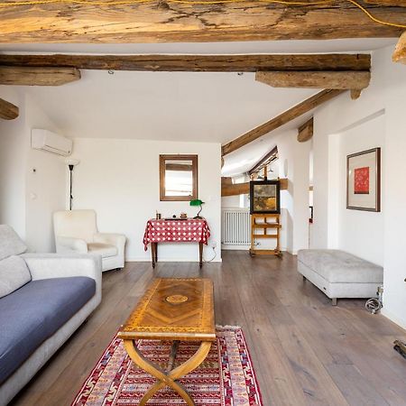 Апартаменти Italy Prestigious Historical Attic In Болонья Екстер'єр фото